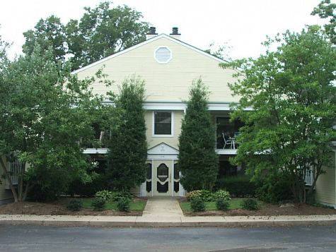 816 Washburn Ave #16 - 1