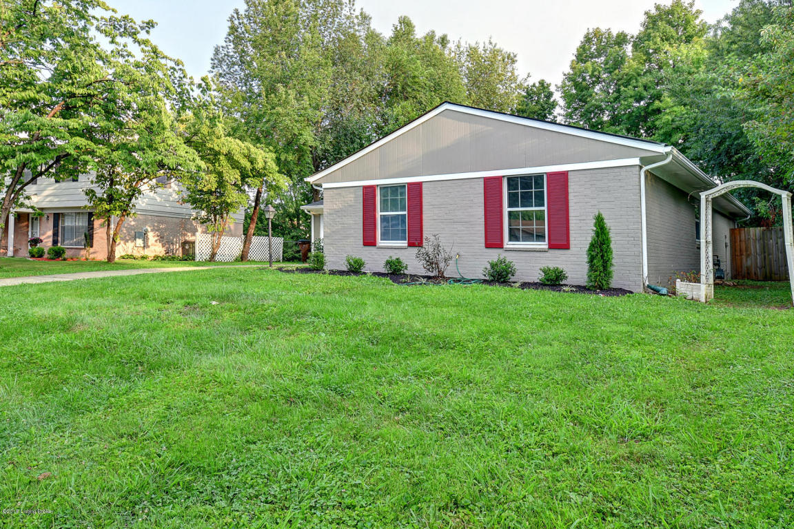 3820 River Oaks Ln